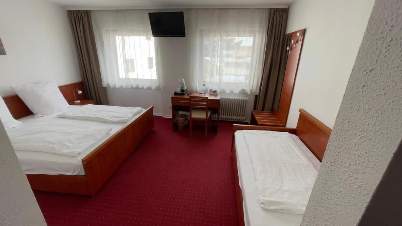 Hotel Blue Plaza Hofheim am Taunus Exterior foto